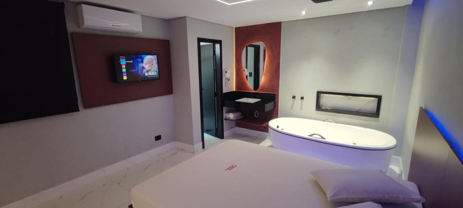 Monza (adults Only) Santos (Sao Paulo)
